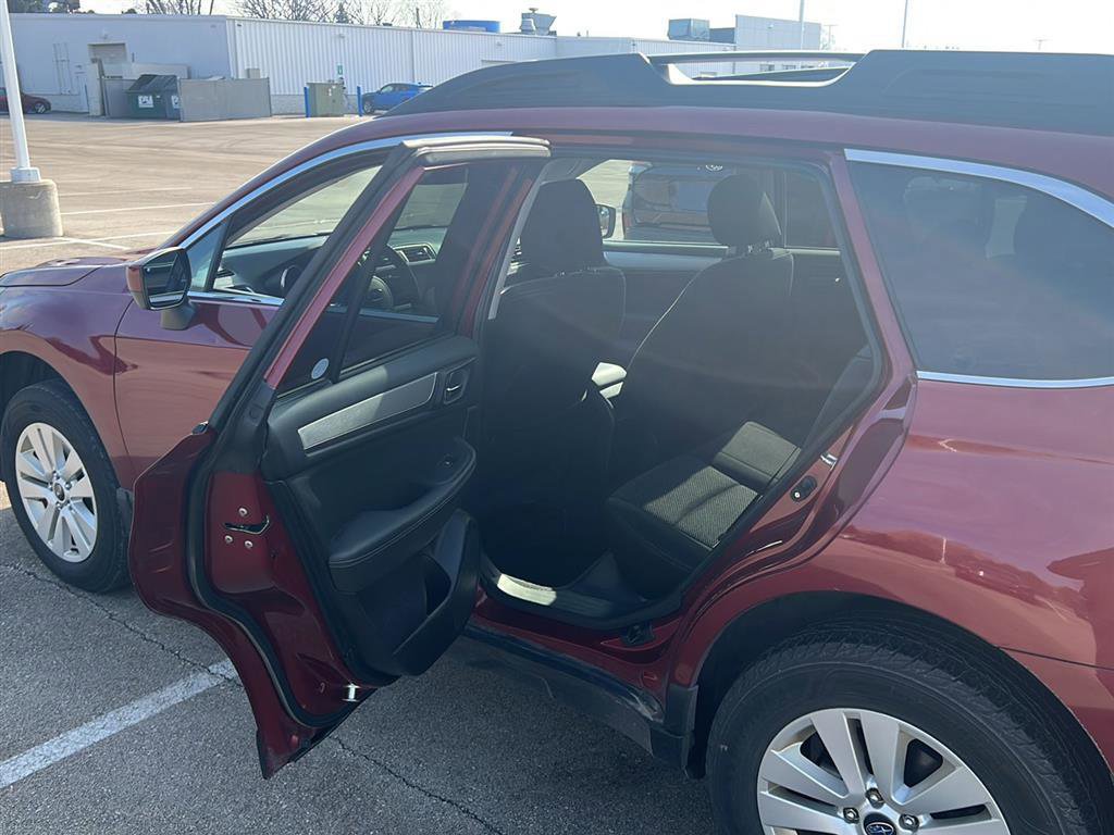 Used 2016 Subaru Outback 2.5i Premium w/ Popular Package #2 image 21