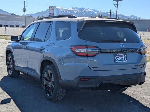 New 2026 Honda Pilot Black Edition image 8