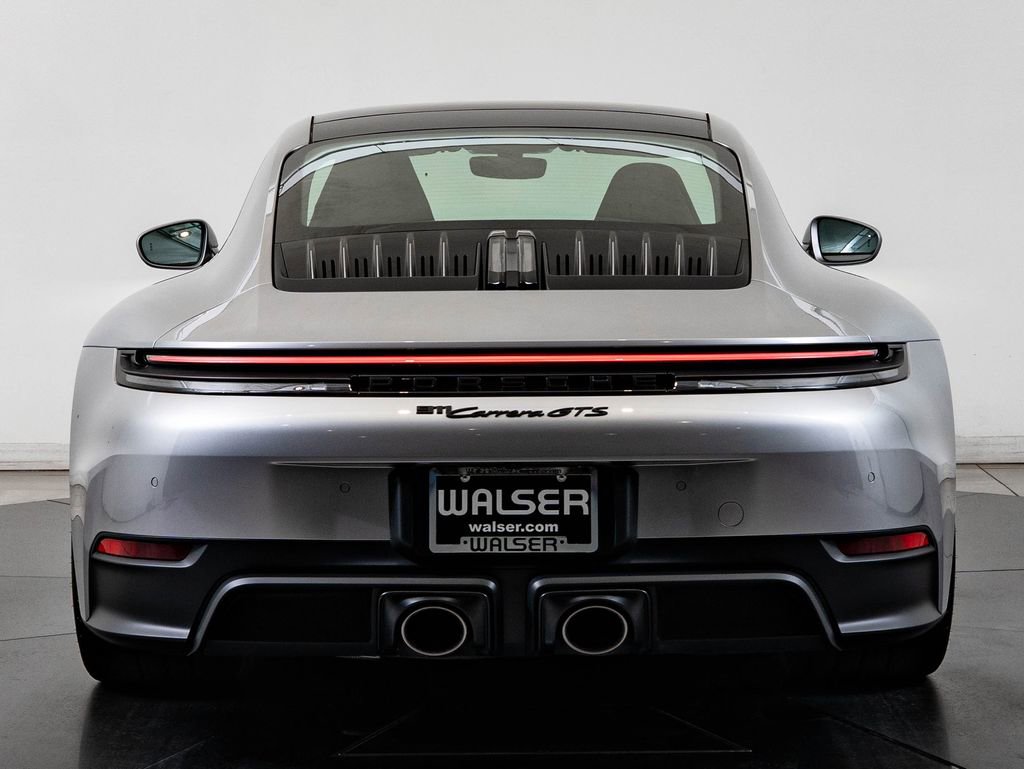 Certified 2025 Porsche 911 Carrera GTS RWD image 7