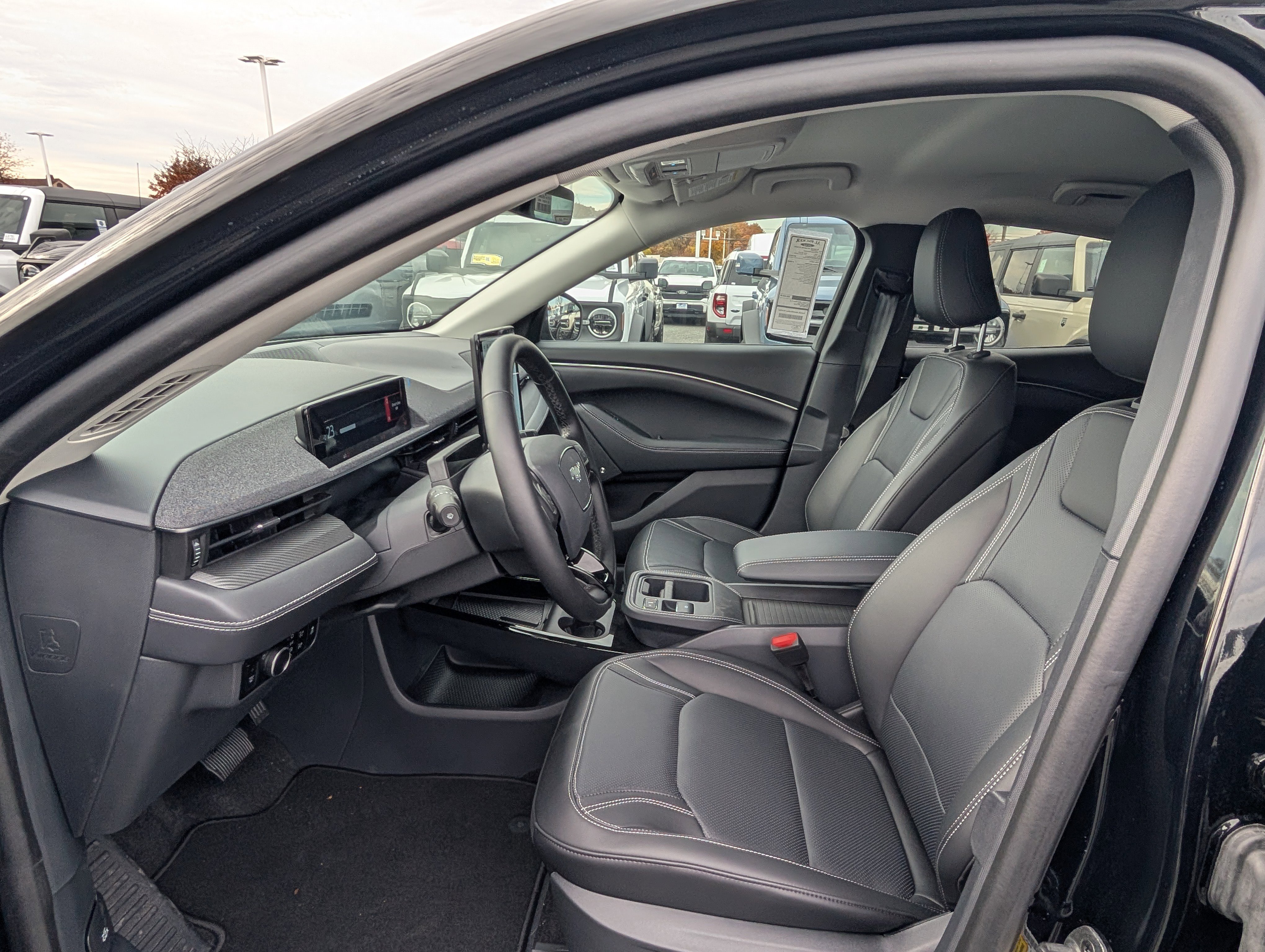 New 2025 Ford Mustang Mach-E Premium image 12