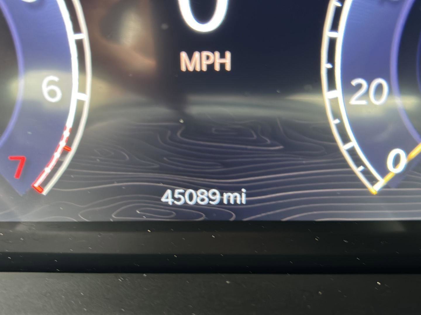 Used 2023 Jeep Grand Cherokee L Laredo image 14