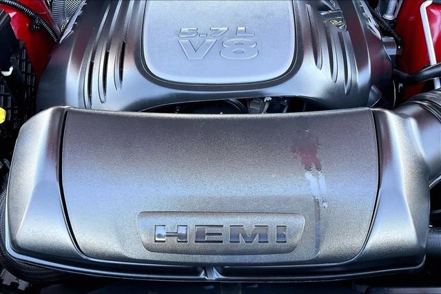 Used 2021 Dodge Durango R/T w/ Tow 'N Go Package AWD/4WD image 32