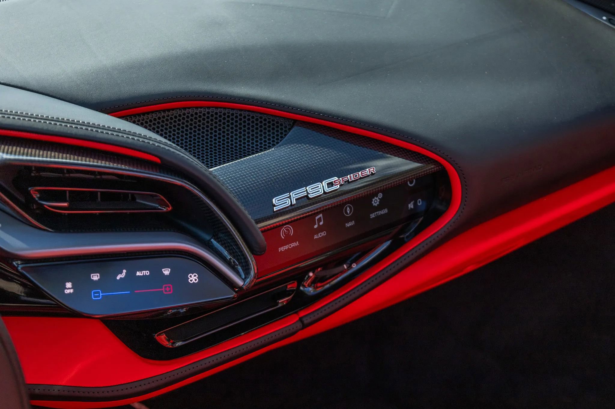 Used 2025 Ferrari SF90 Spider image 64