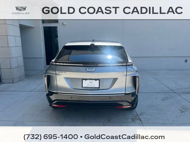 Certified 2024 Cadillac Lyriq Luxury RWD image 3