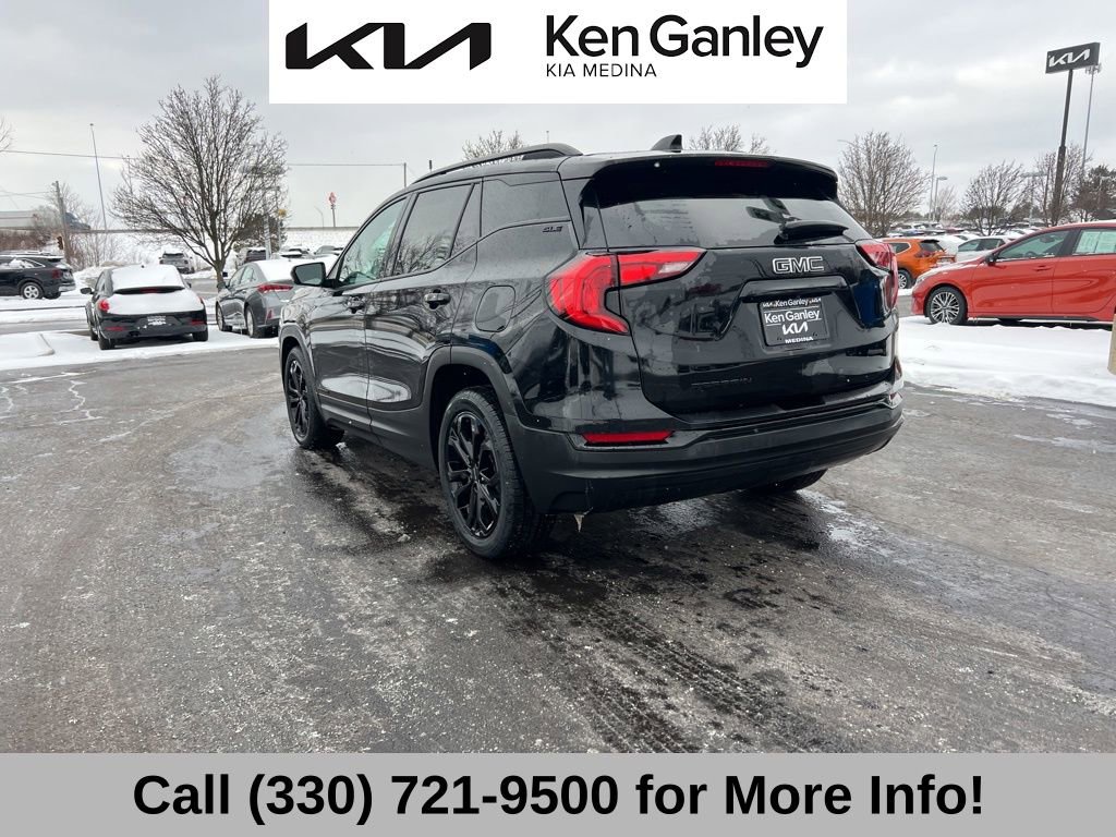 Used 2020 GMC Terrain SLE w/ Driver Convenience Package image 13