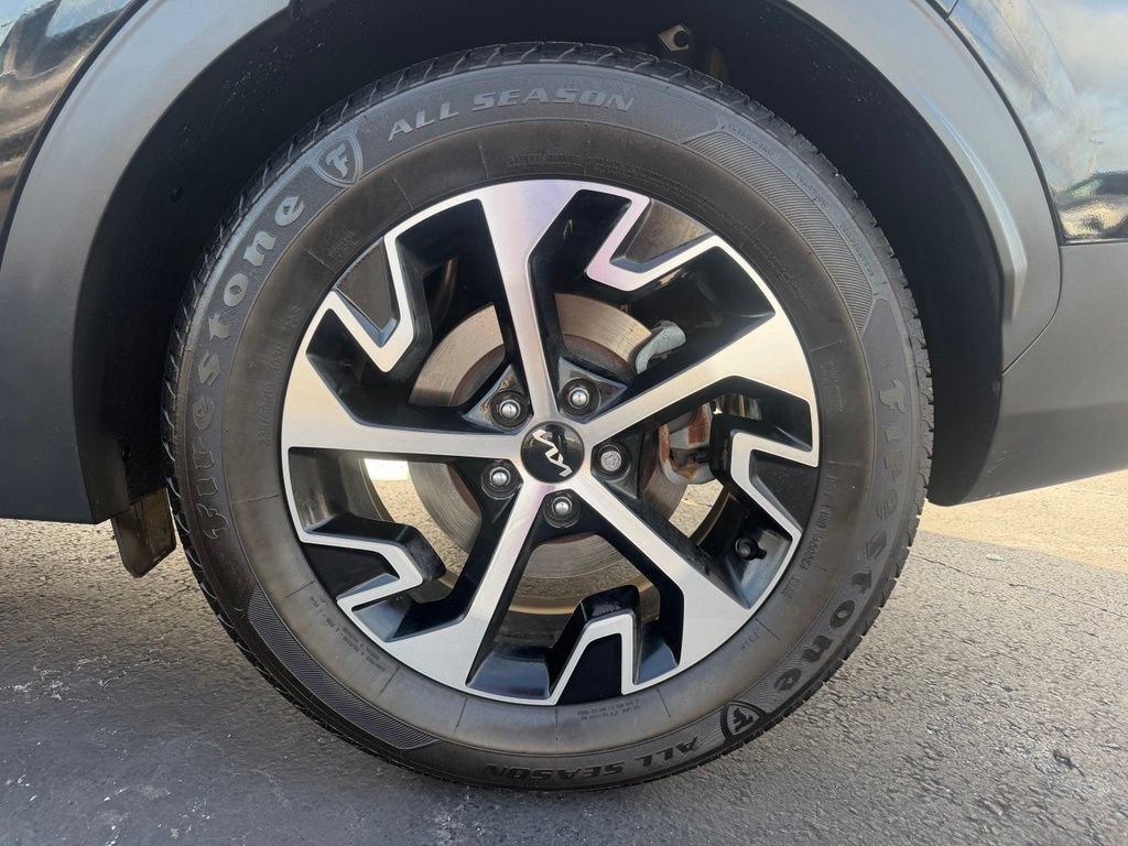Used 2023 Kia Sportage EX FWD image 17