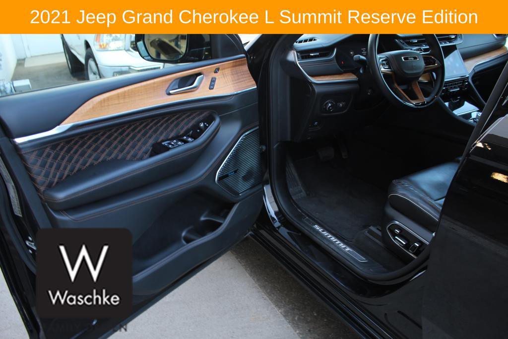 Used 2021 Jeep Grand Cherokee L Summit image 16