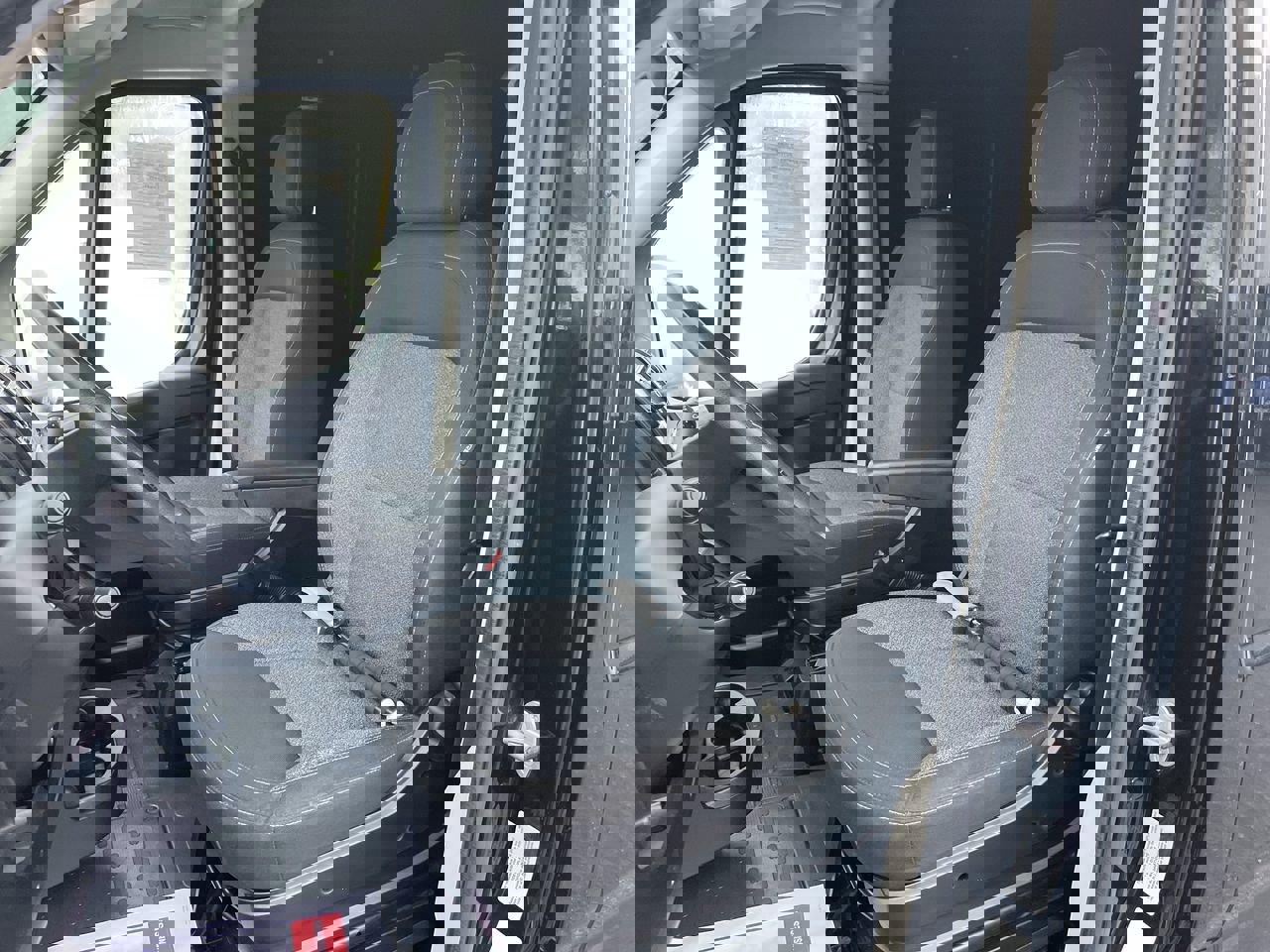 Used 2015 RAM ProMaster 1500 image 11