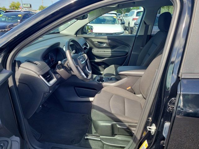 Used 2024 GMC Terrain SLE FWD image 14