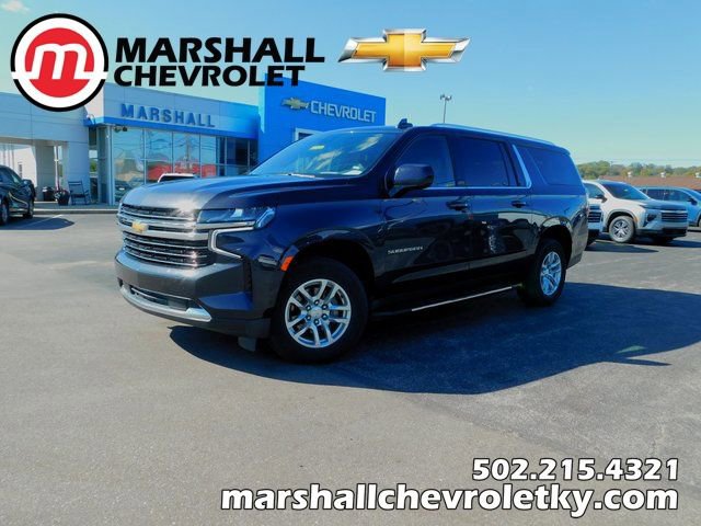 Used 2023 Chevrolet Suburban LT image 1