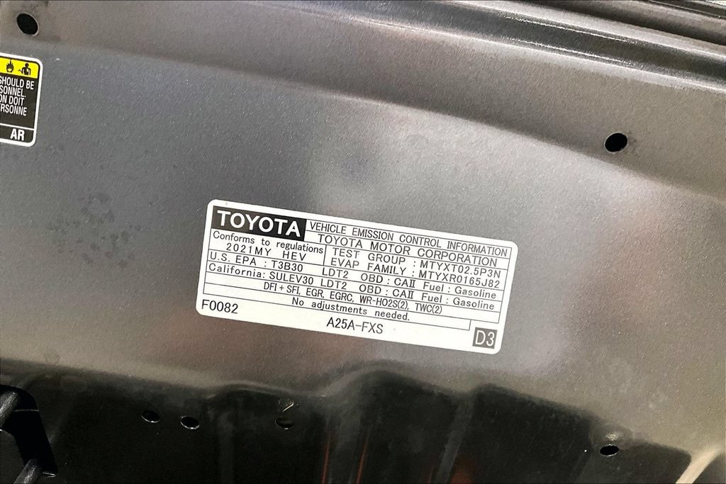 Used 2021 Toyota RAV4 Limited AWD/4WD image 31