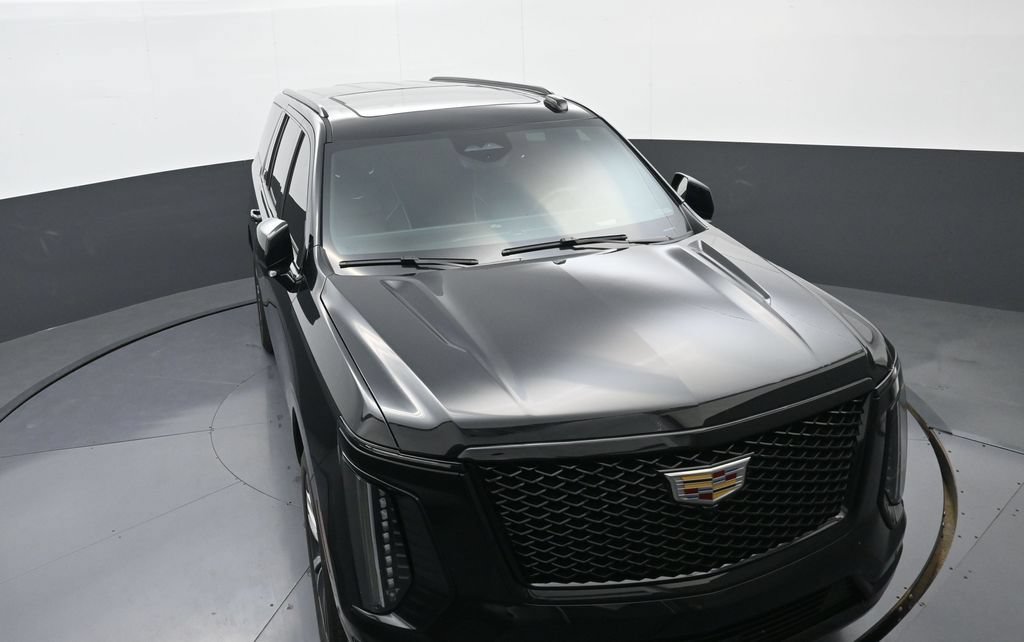 Used 2025 Cadillac Escalade ESV Sport w/ Touring Package AWD/4WD image 31