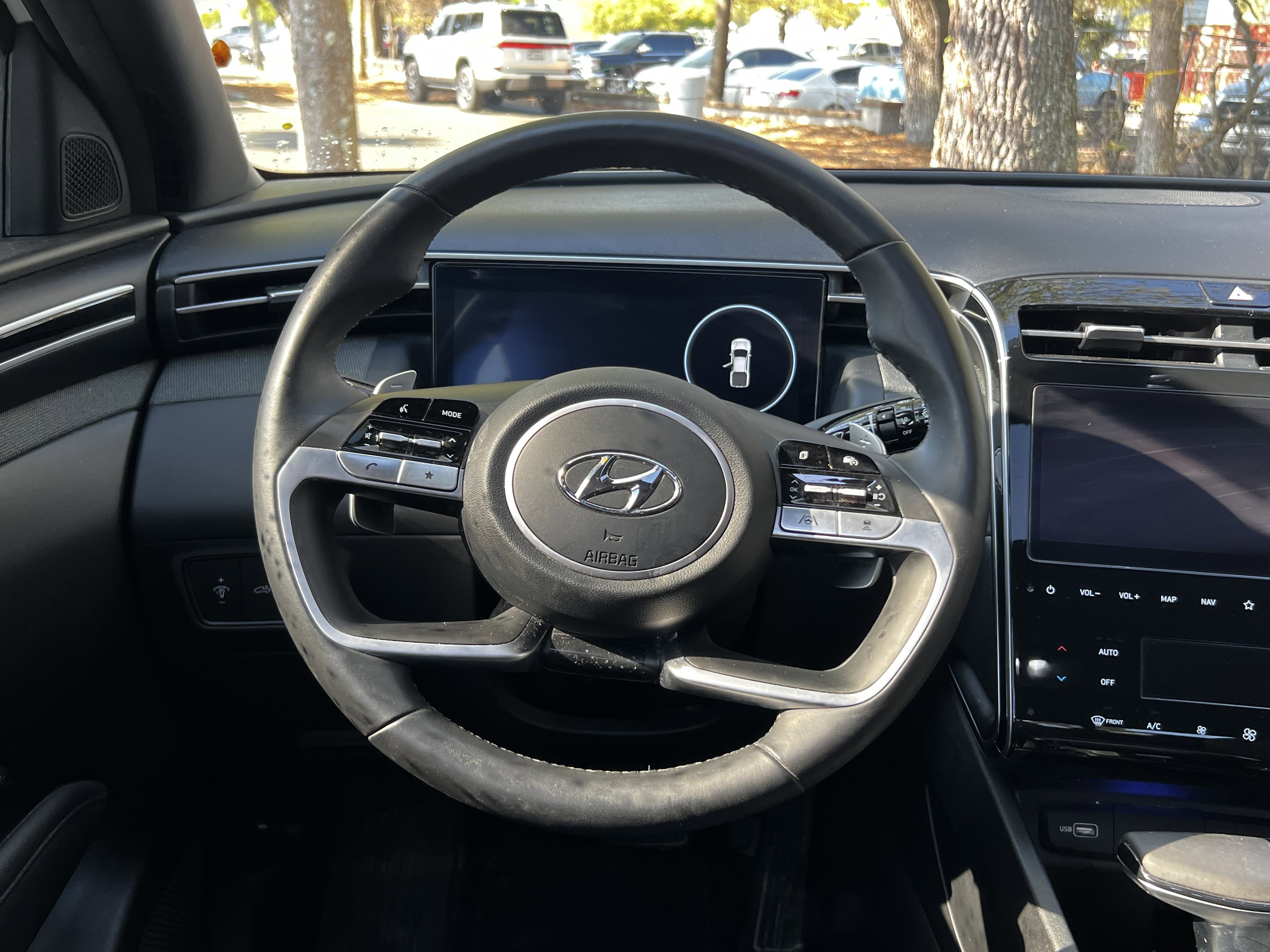 Used 2023 Hyundai Santa Cruz Limited image 33