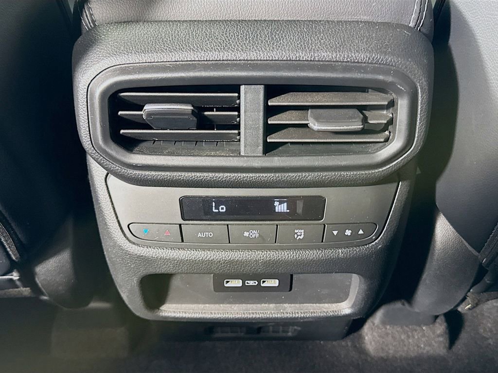 Certified 2023 Honda Pilot EX-L image 23