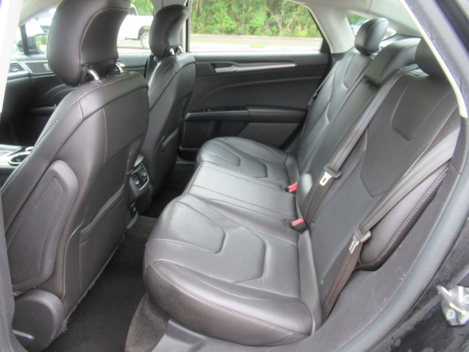 Used 2013 Ford Fusion Titanium w/ Titanium Driver Assist Pkg FWD image 36