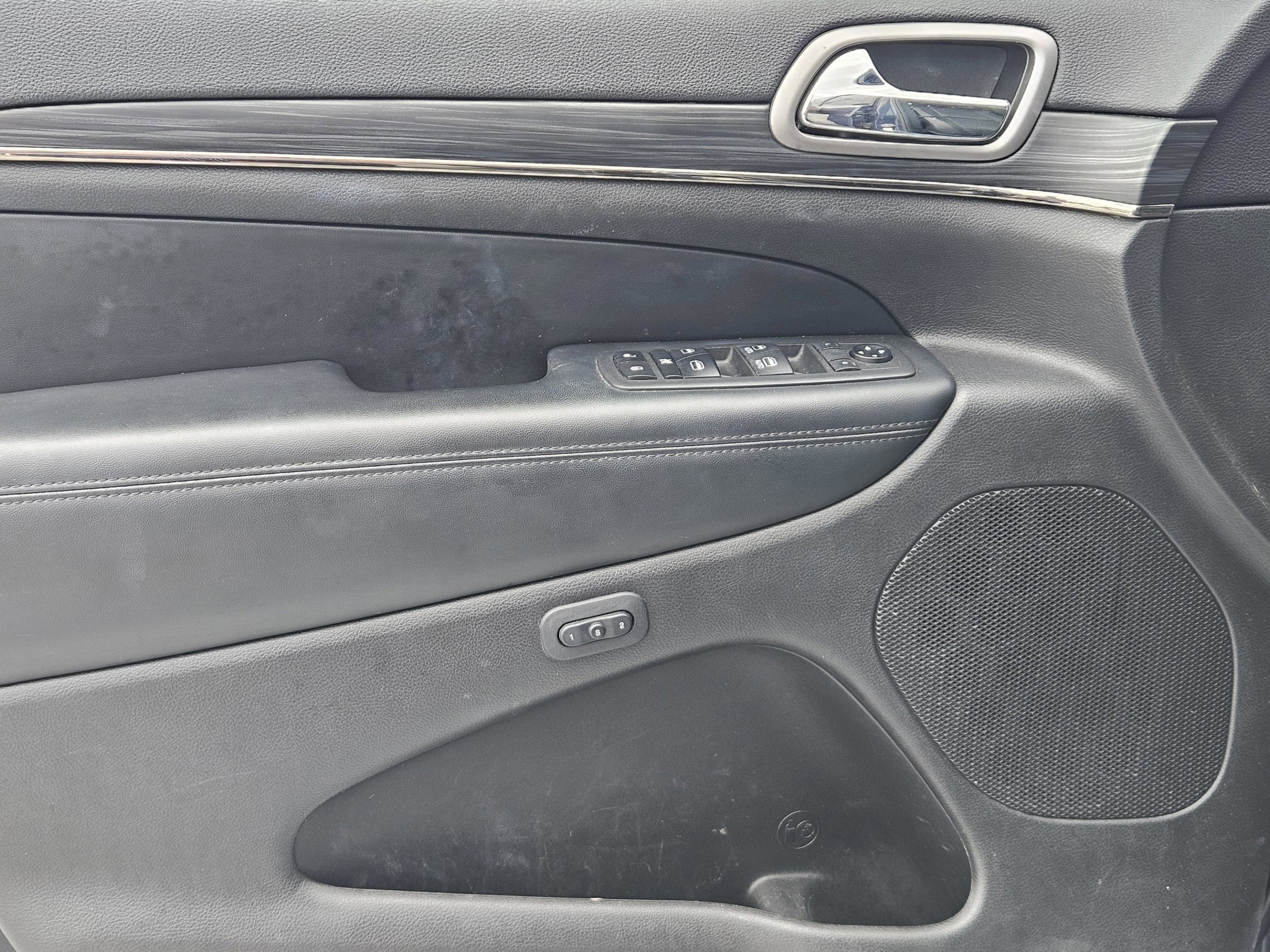 Used 2019 Jeep Grand Cherokee Limited X RWD image 21