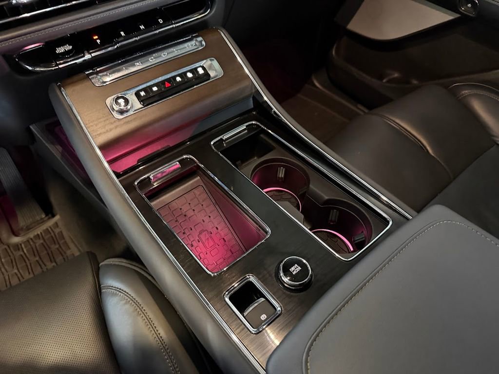 Used 2025 Lincoln Aviator Reserve w/ Equipment Group 201A AWD/4WD image 28