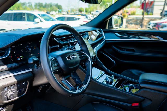 Used 2022 Jeep Grand Cherokee Trailhawk w/ Advanced Protech Group II image 34