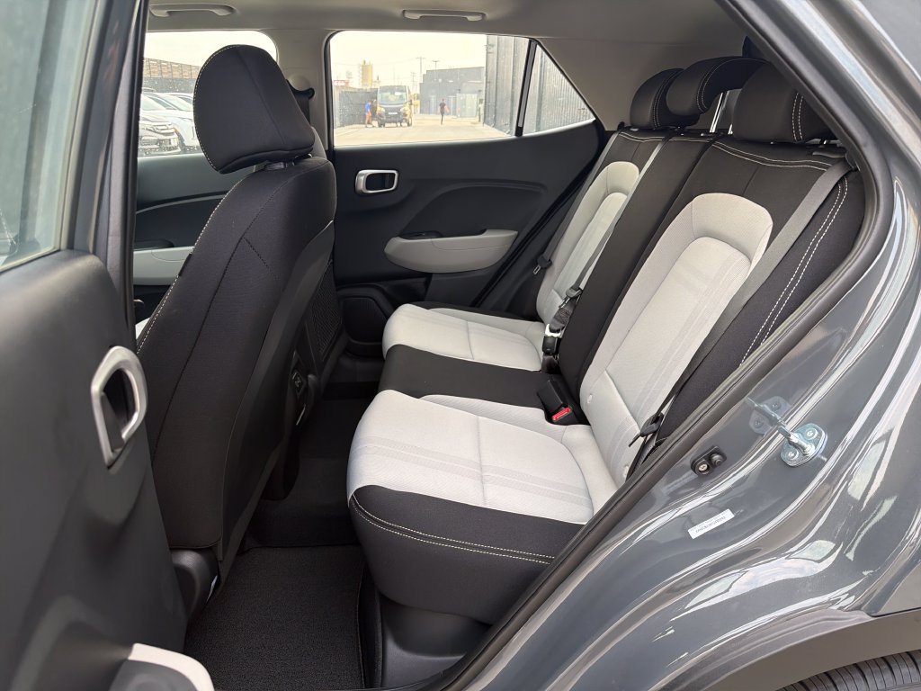New 2026 Hyundai Venue SEL FWD image 19