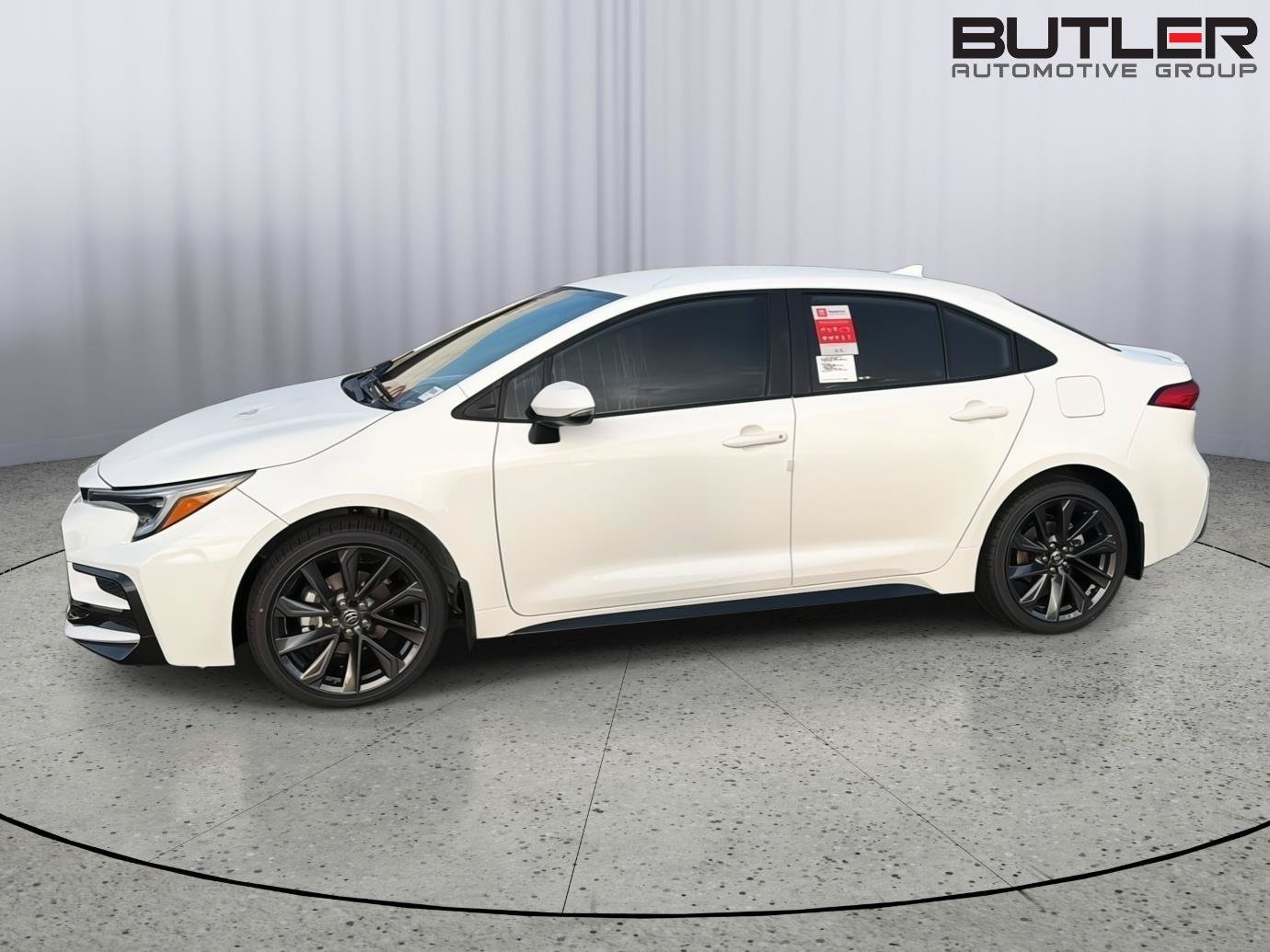 New 2026 Toyota Corolla SE FWD image 3