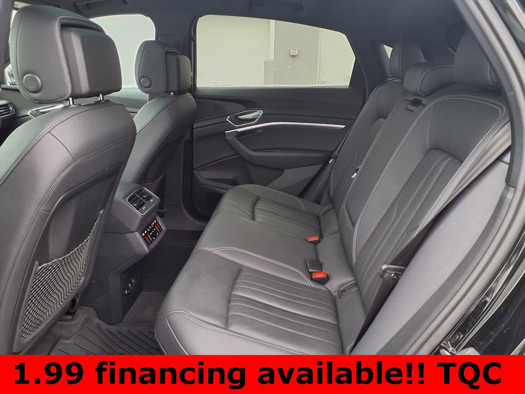 Certified 2023 Audi e-tron Premium Plus w/ Premium Plus Package image 24
