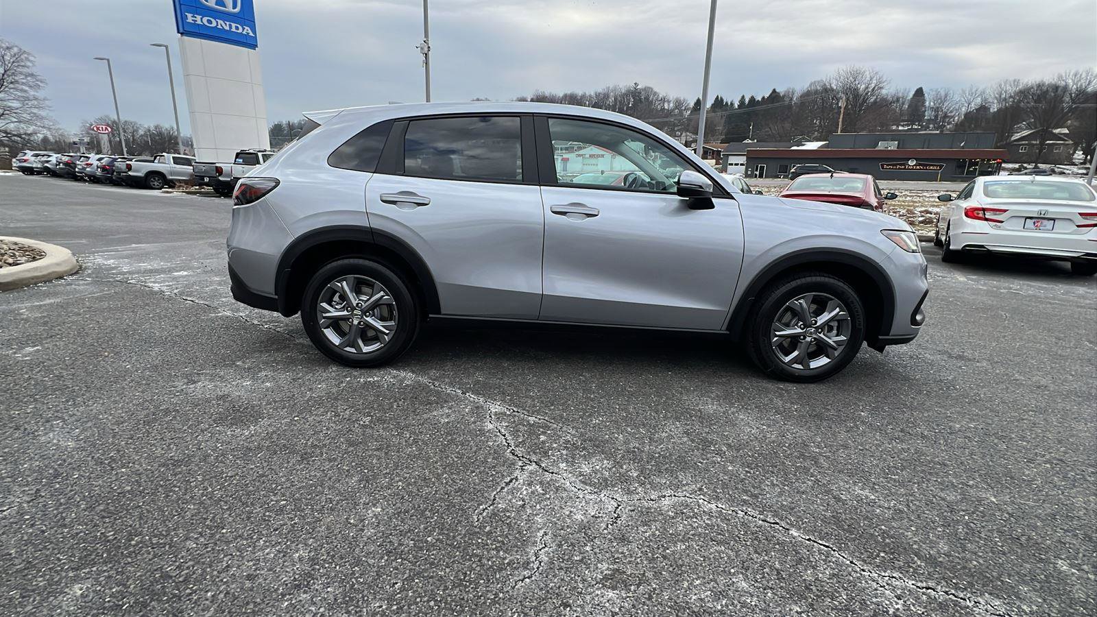 New 2026 Honda HR-V LX image 3