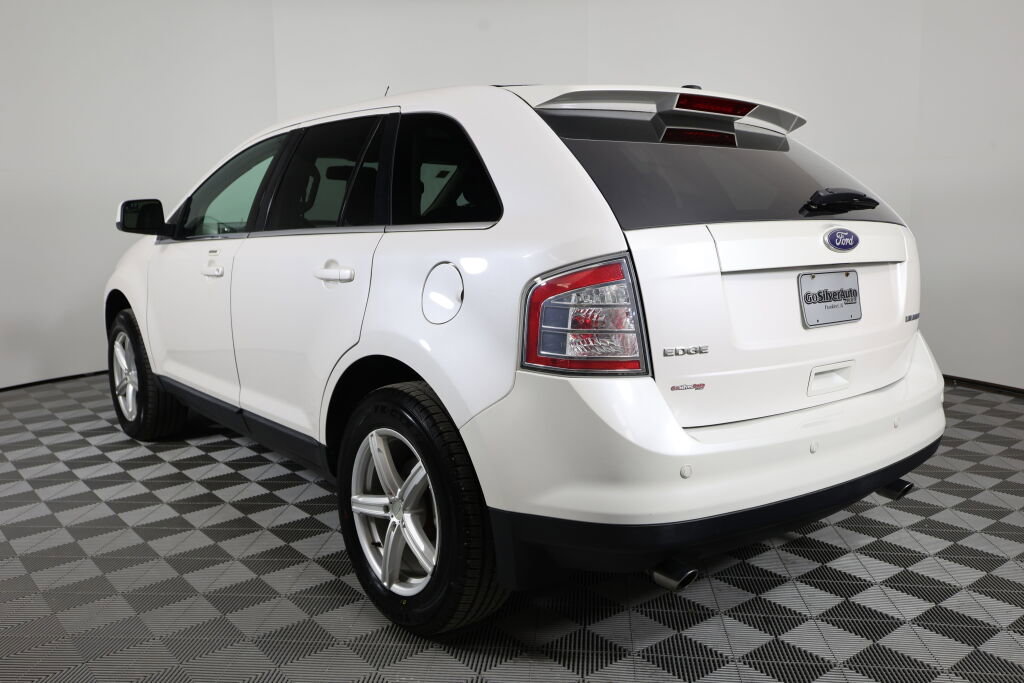 Used 2010 Ford Edge Limited FWD image 4