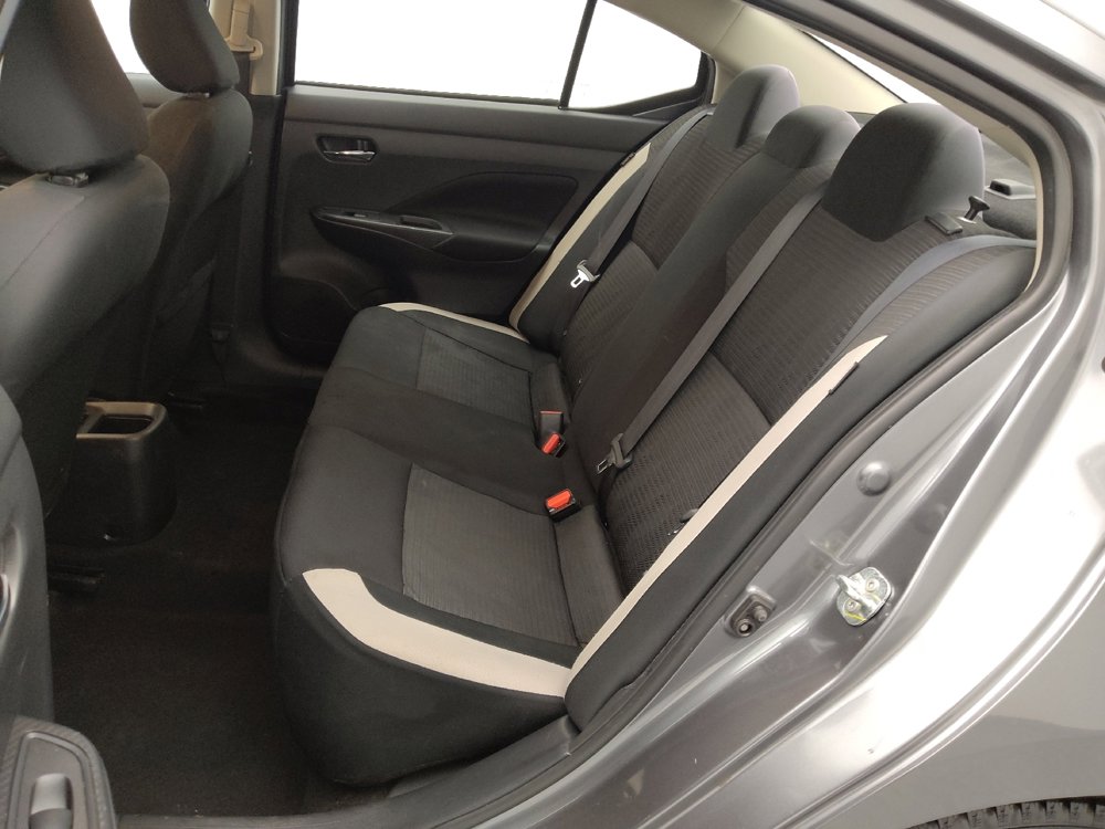 Used 2021 Nissan Versa SV image 18