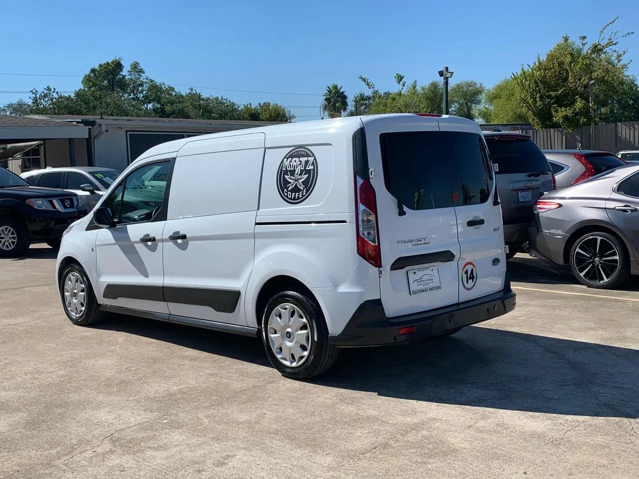 Used 2018 Ford Transit Connect XLT FWD image 5