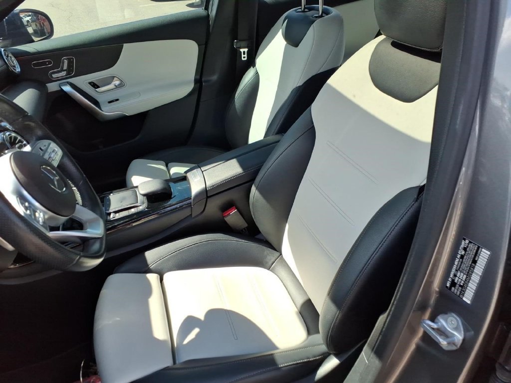 Used 2021 Mercedes-Benz A 220 image 19
