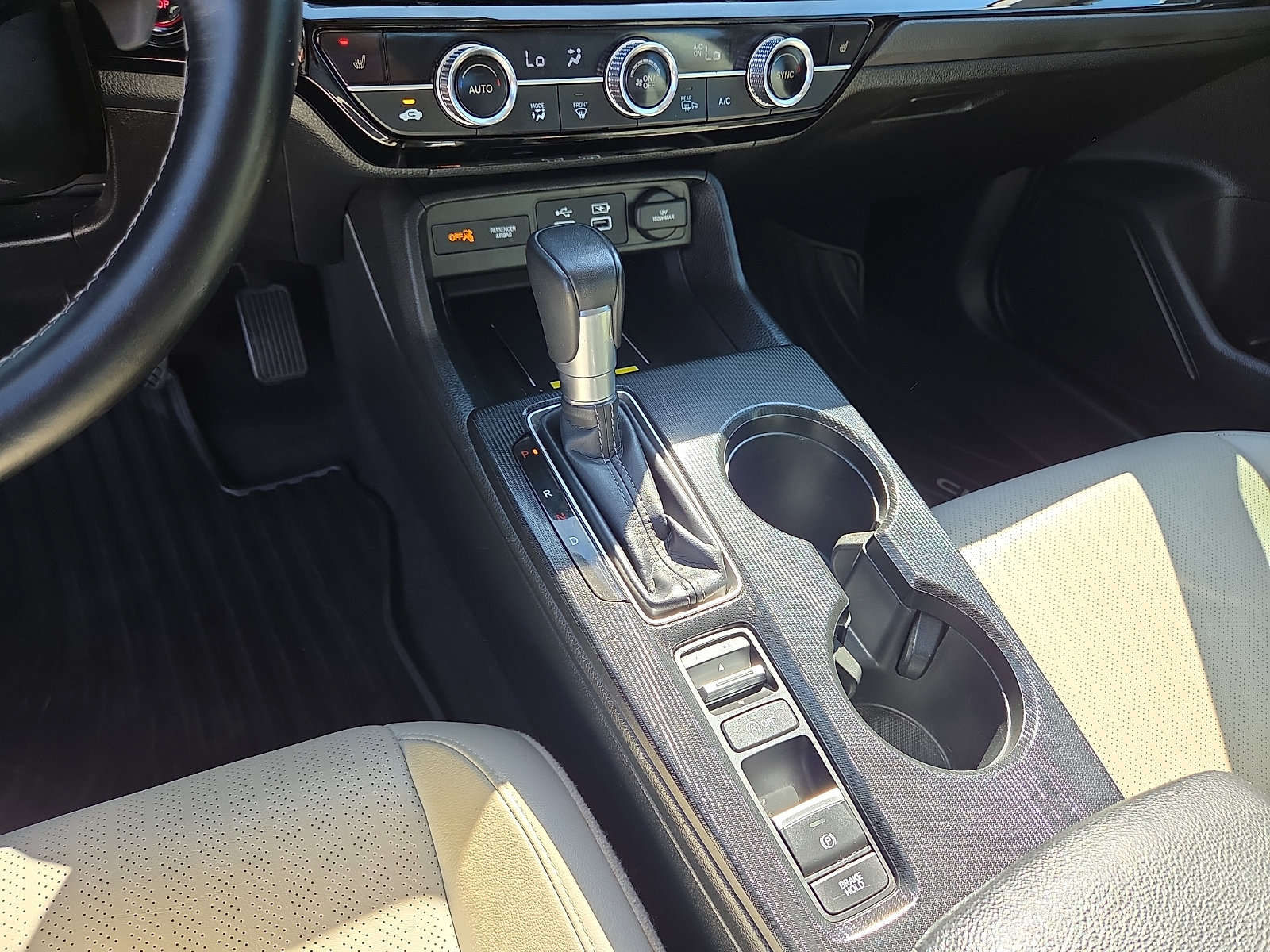 Used 2024 Honda Civic Touring image 25
