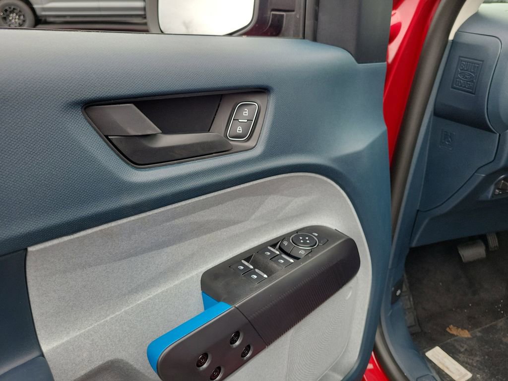 New 2025 Ford Maverick XLT w/ 4K Tow Package image 19