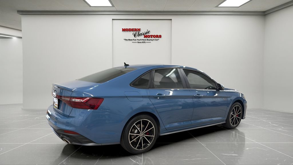 Used 2026 Volkswagen Jetta GLI Autobahn FWD image 5