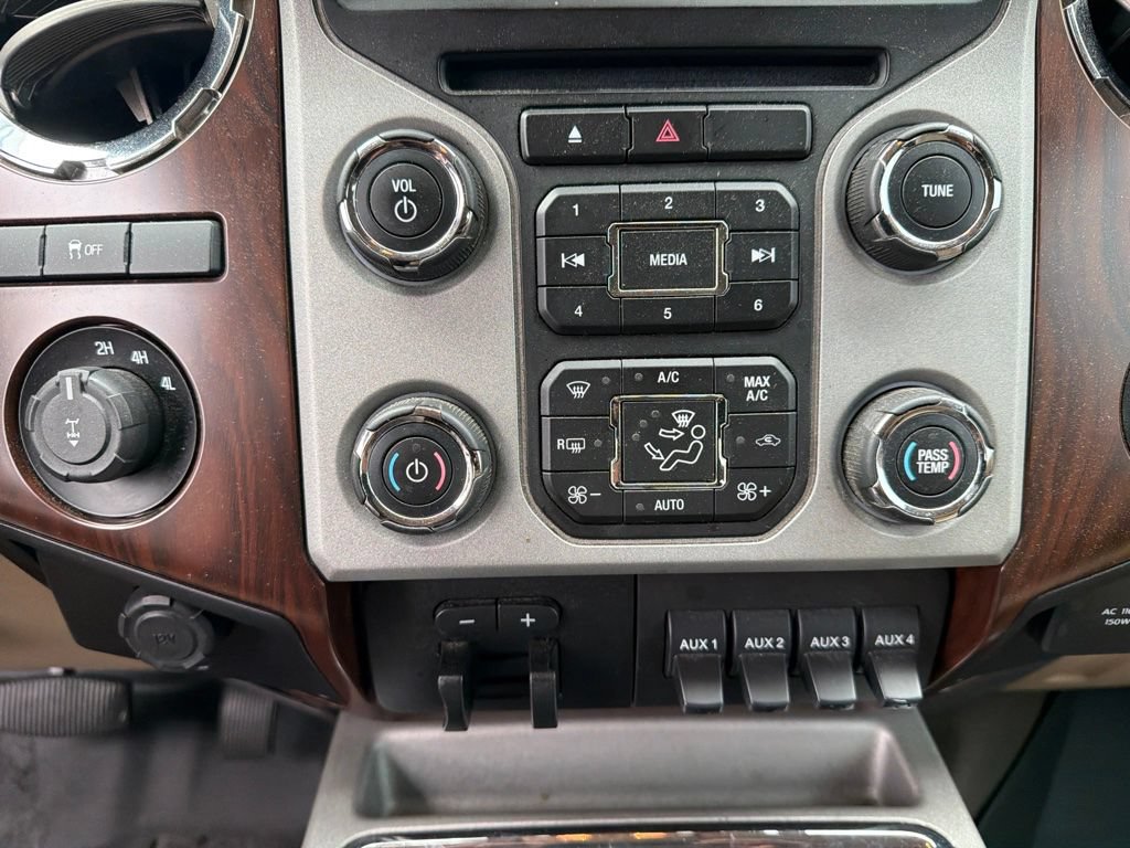 Used 2015 Ford F350 Lariat AWD/4WD image 14