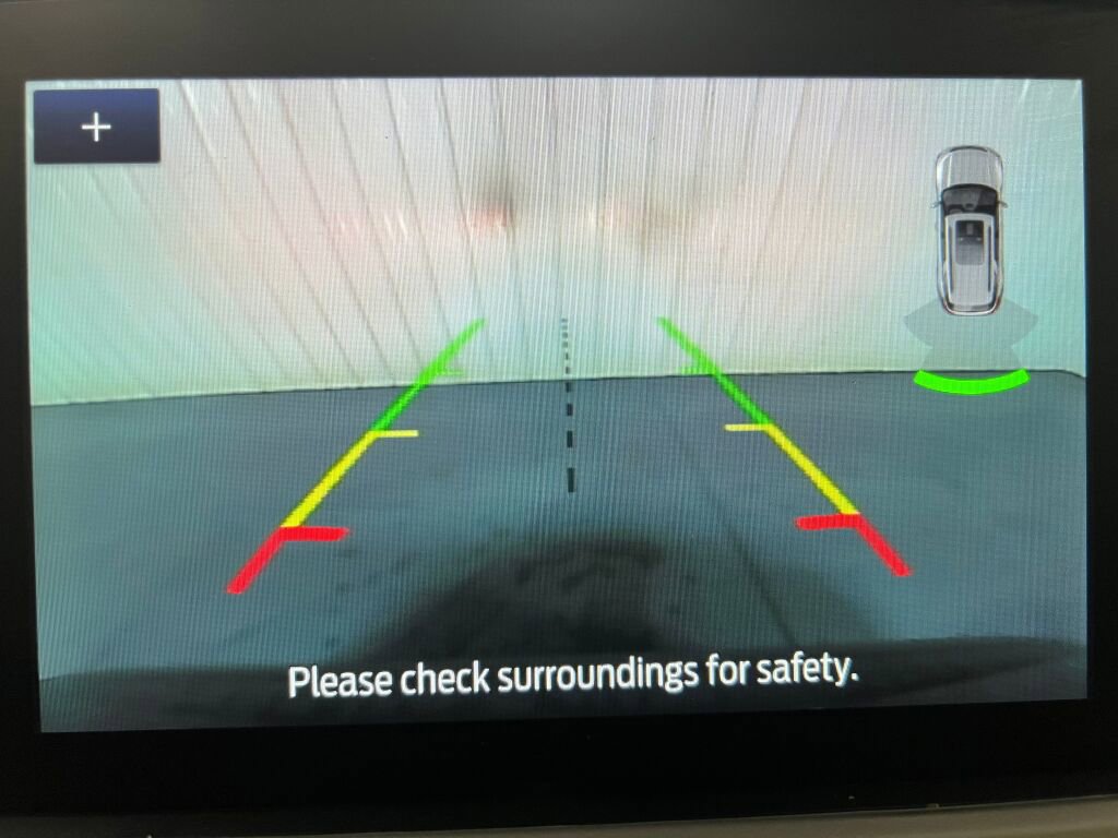 Used 2022 Ford Escape SEL image 9