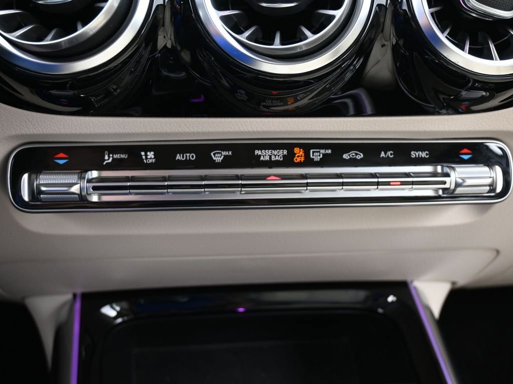 Used 2021 Mercedes-Benz GLA 250 image 25