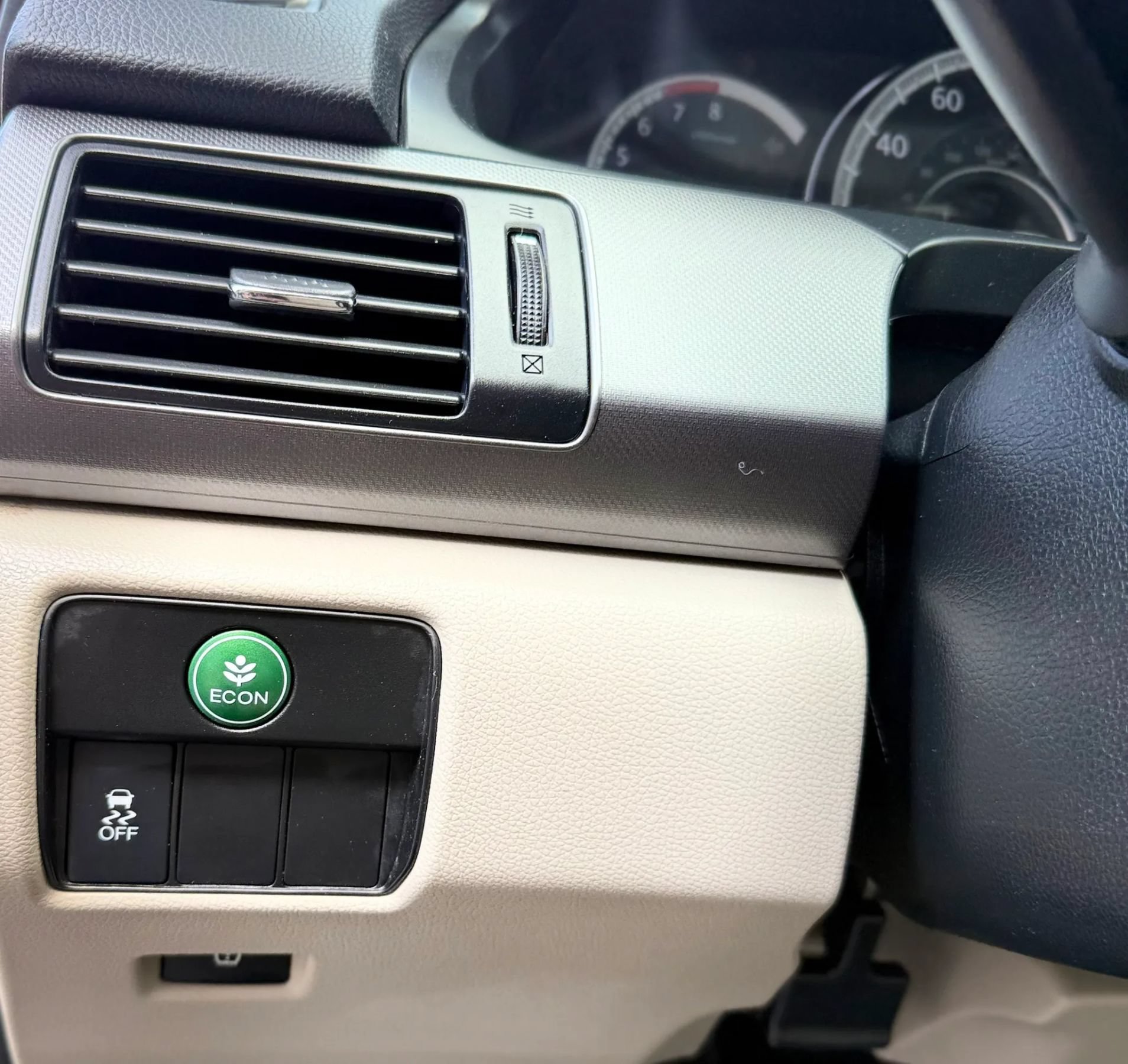 Used 2014 Honda Accord LX image 22