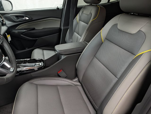New 2026 Chevrolet Trax ACTIV w/ Driver Confidence Package FWD image 9