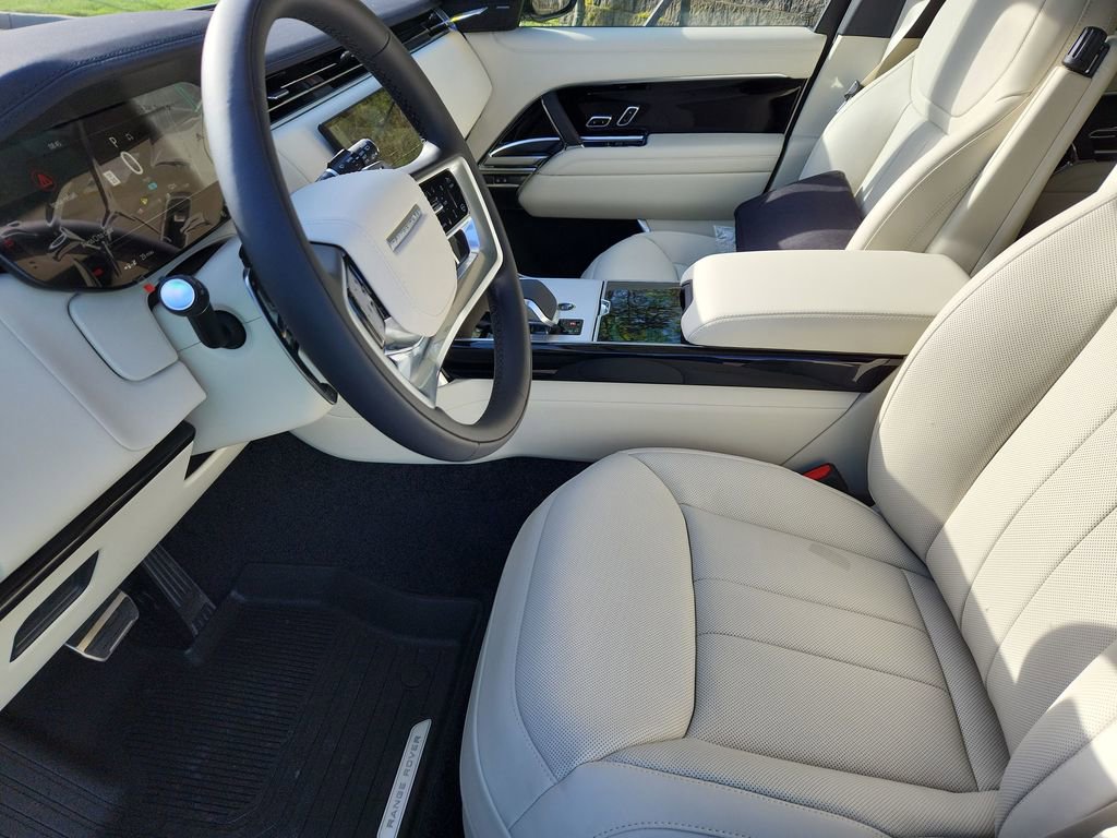 New 2026 Land Rover Range Rover SE AWD/4WD image 23