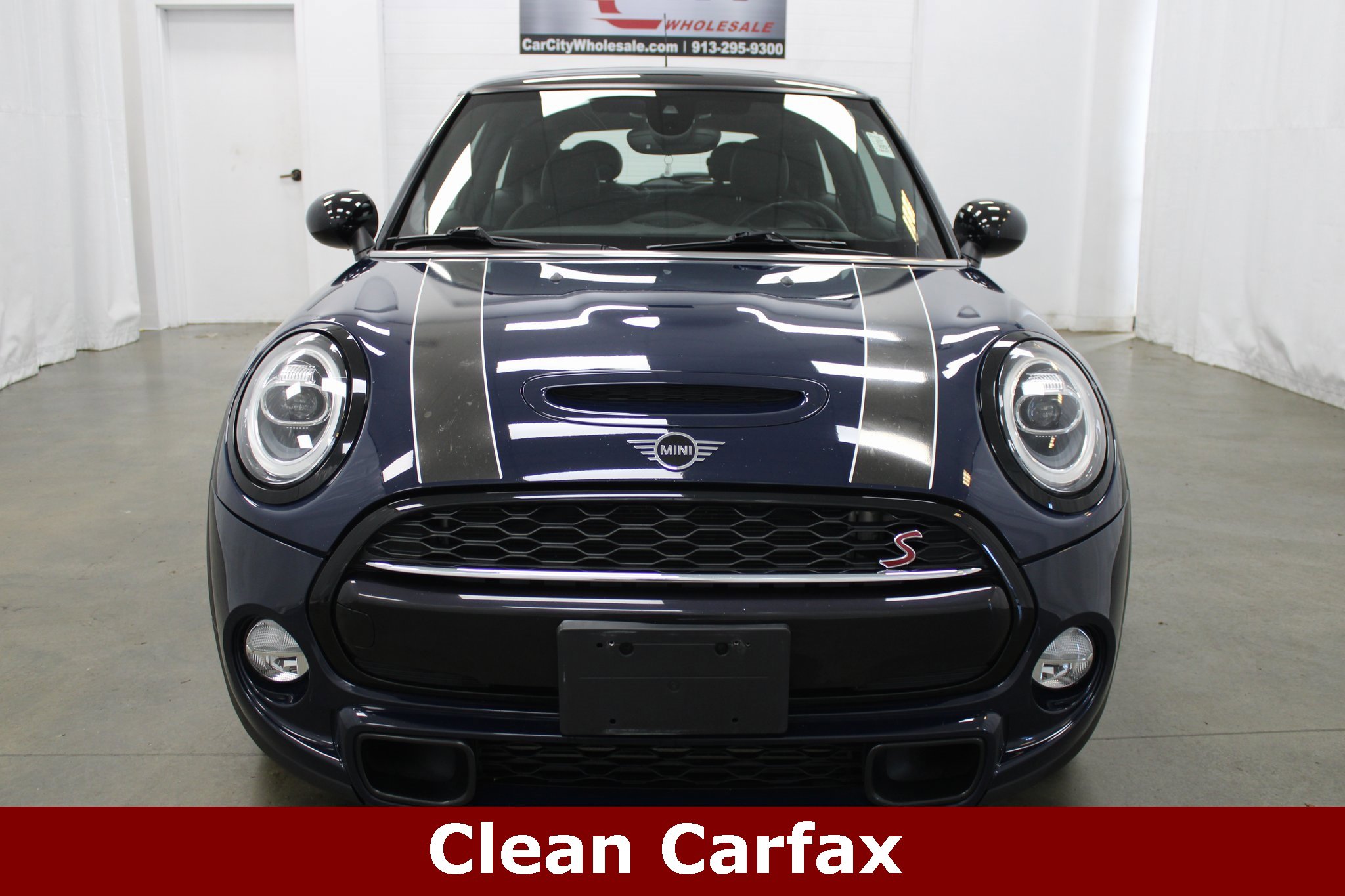 Used 2019 MINI Cooper S image 2
