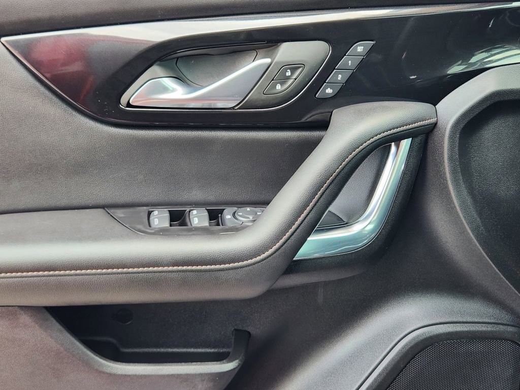 Certified 2024 Chevrolet Blazer Premier w/ Driver Confidence II Package image 23