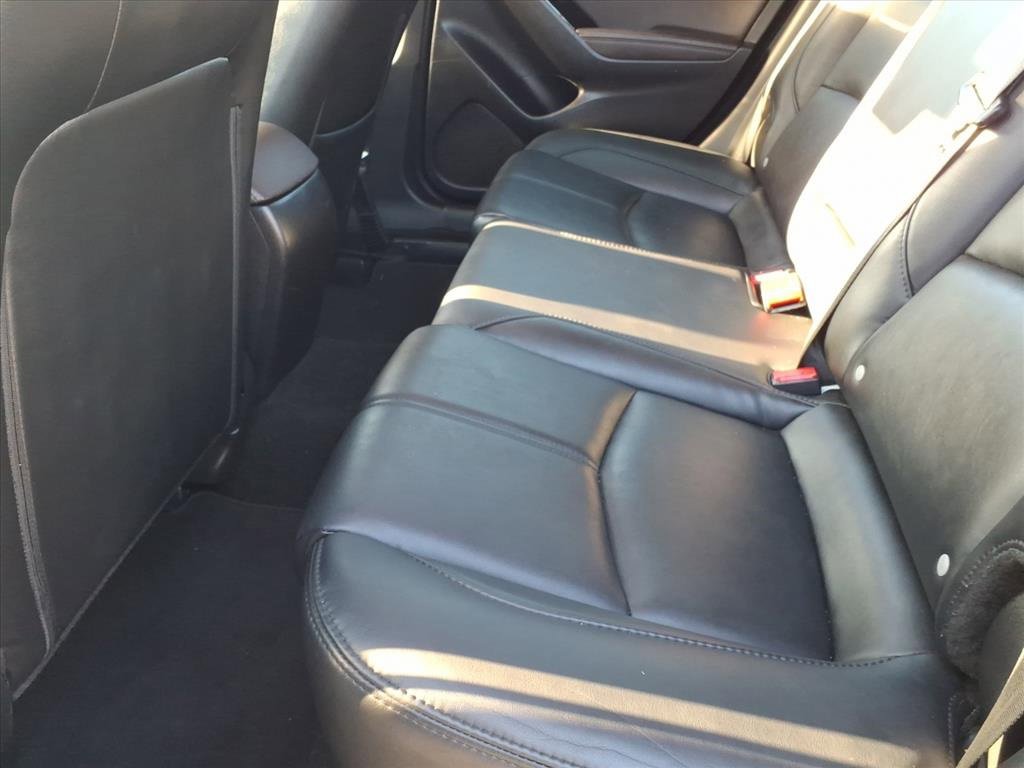 Used 2018 MAZDA MAZDA3 Touring image 15