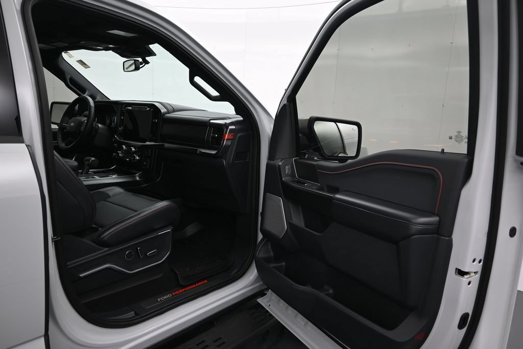 Used 2024 Ford F150 Raptor AWD/4WD image 17