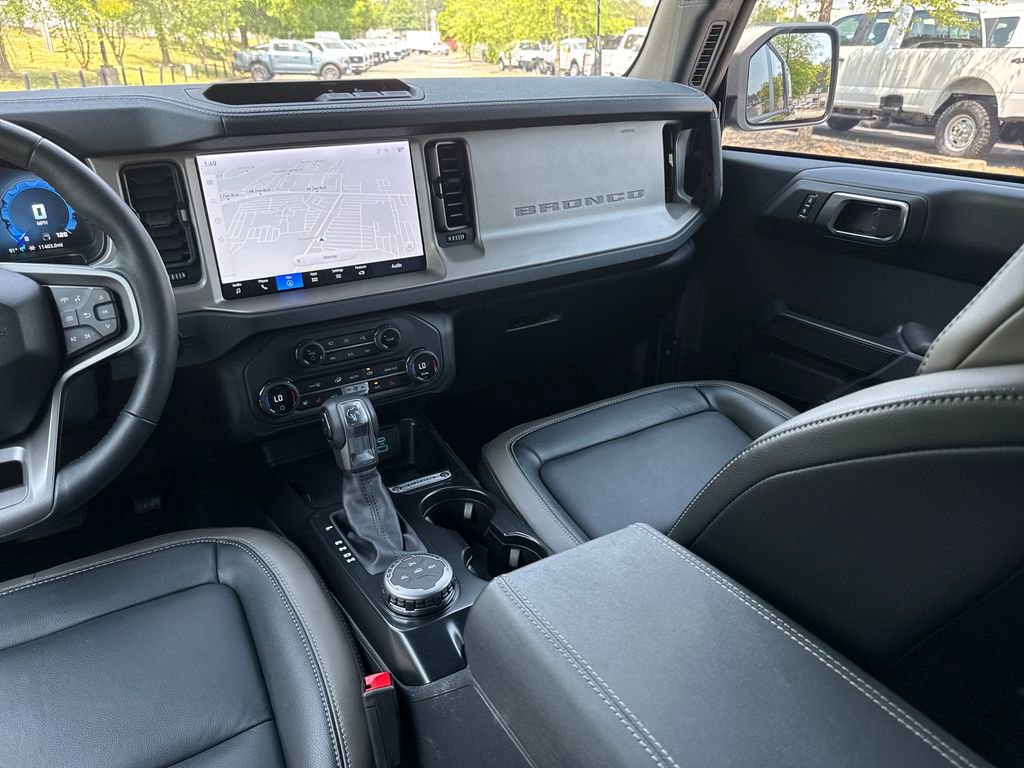 Certified 2025 Ford Bronco Outer Banks AWD/4WD image 30