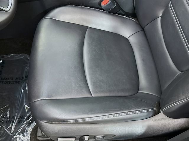 Used 2023 Toyota RAV4 XLE Premium image 19