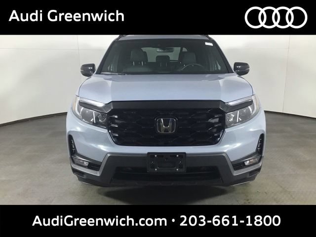 Used 2023 Honda Passport Elite image 2
