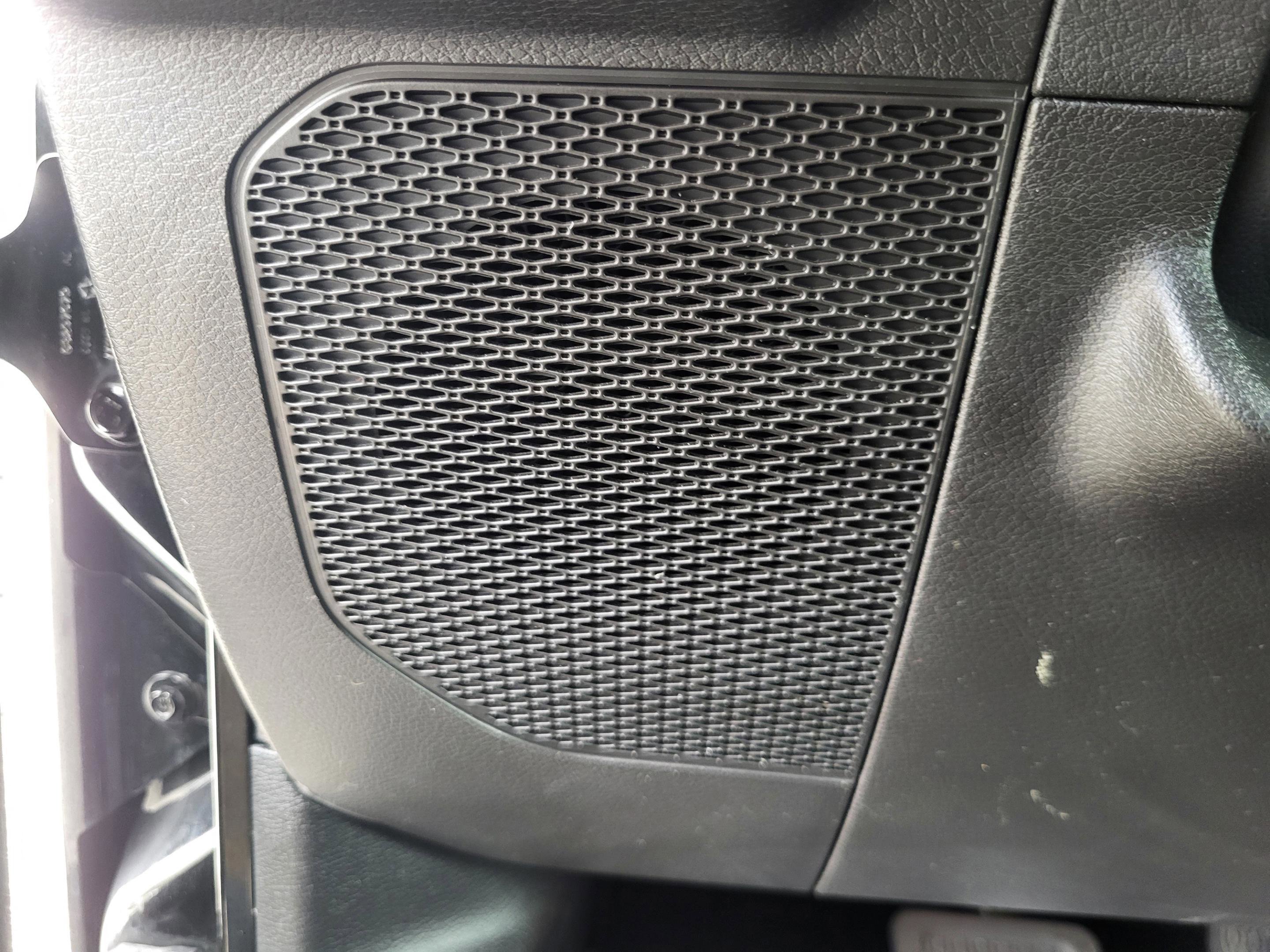 Used 2025 Jeep Wrangler Unlimited Rubicon 4xe w/ Convenience Group image 23