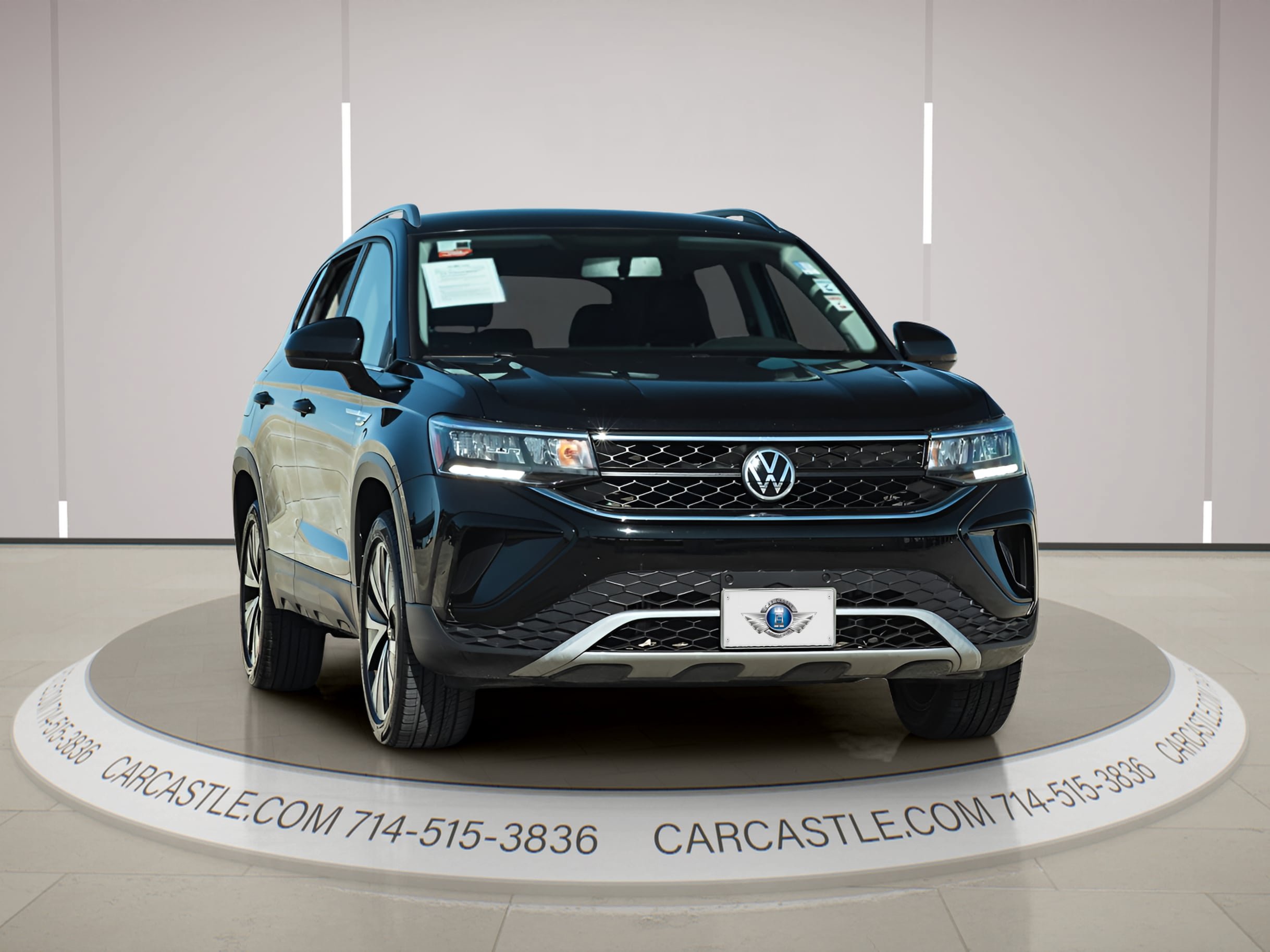 Used 2022 Volkswagen Taos SE FWD image 7