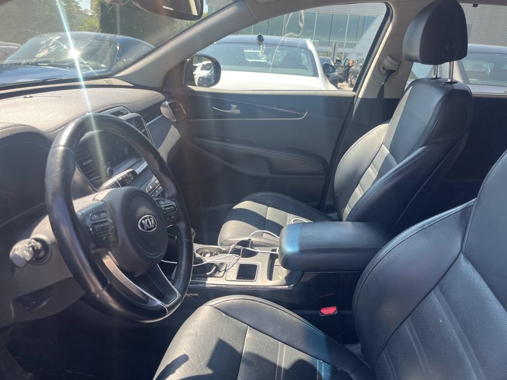 Used 2018 Kia Sorento EX AWD/4WD image 8