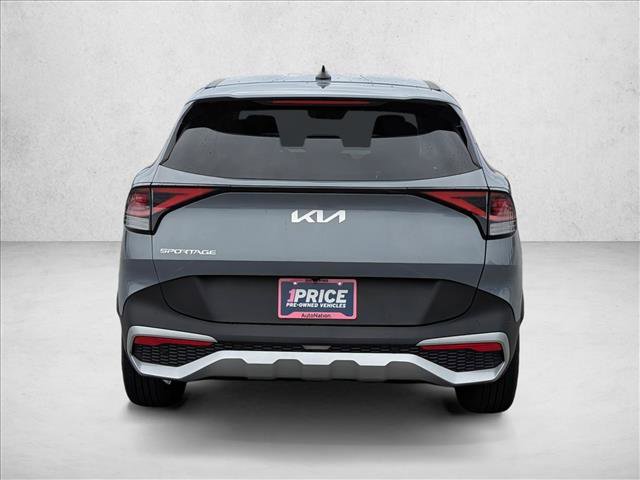 Used 2025 Kia Sportage EX image 6